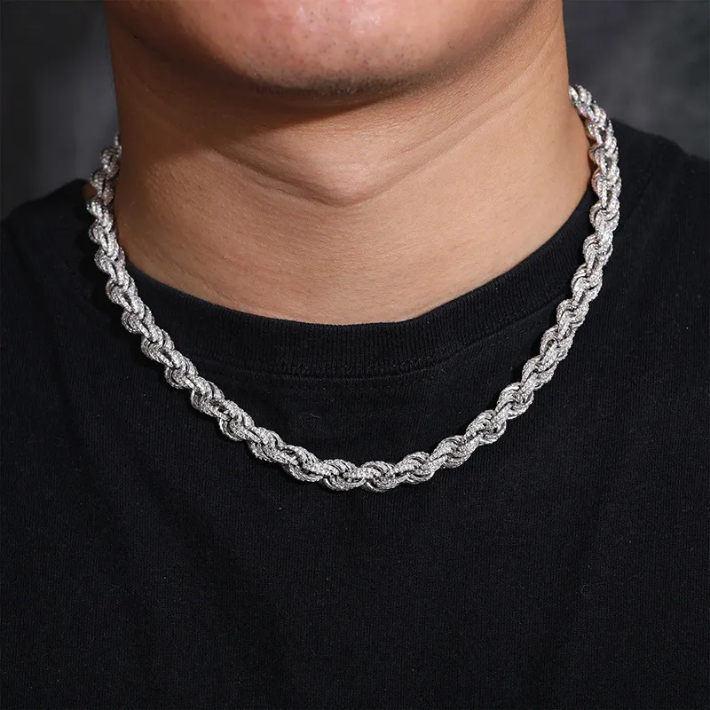 Sterling Silver Chain with Moissanites